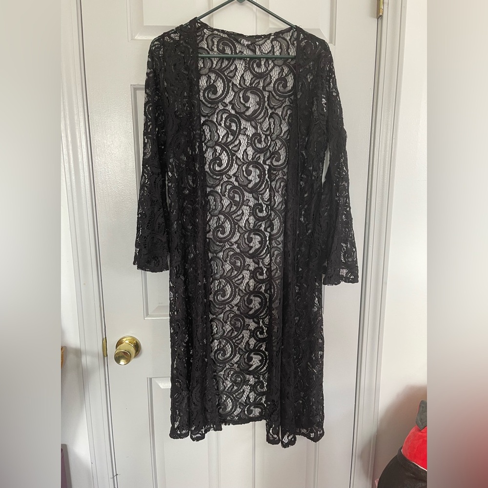 Elegant Black Lace cardigan